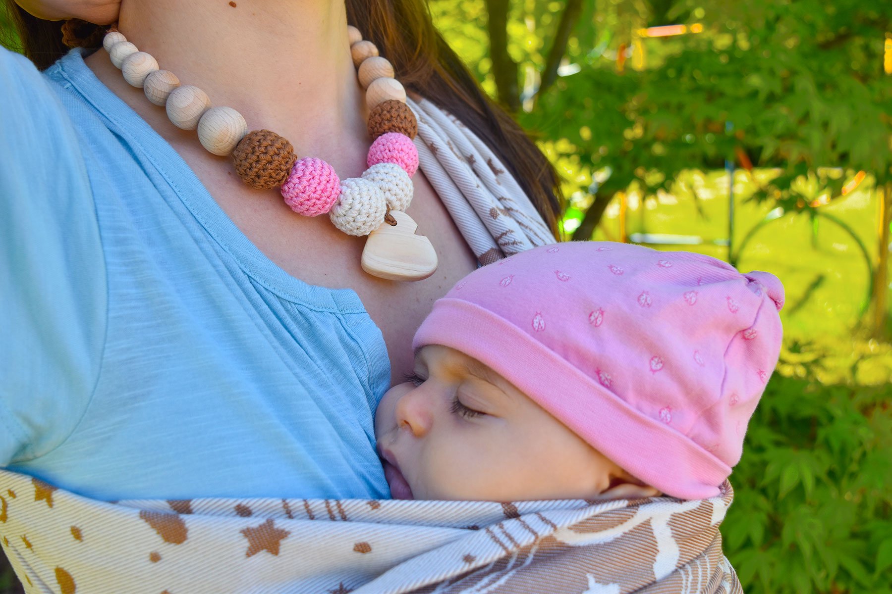 babywearing allattamento